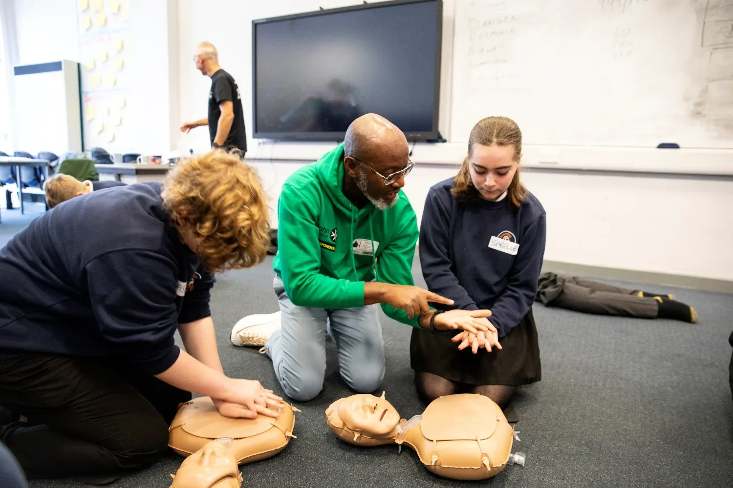 Young responders newcastle street first aid